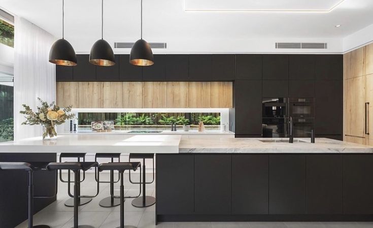 Sleek and Sophisticated: The Secrets to a Perfect Modern Kitchen